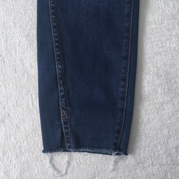 Pilcro And The Letterpress Mid-Rise Skinny Jeans Woman’s Size 30 Blue Slit Hem - Picture 7 of 16